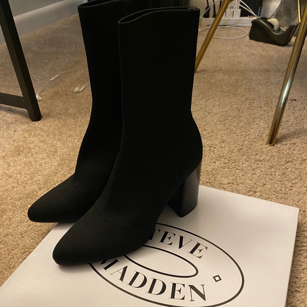 Sock boots